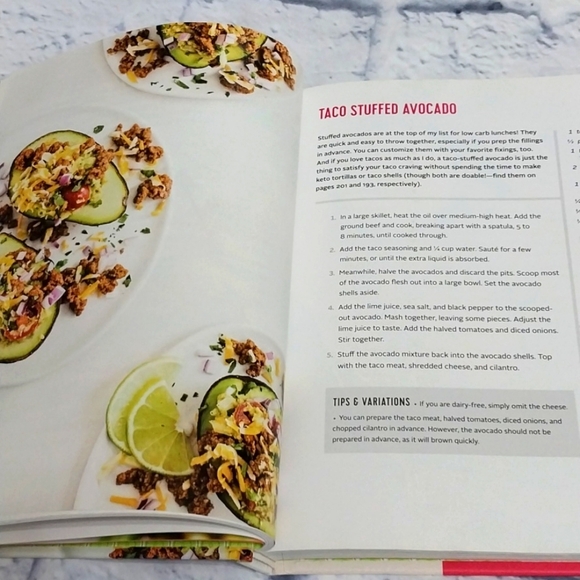 🔵BOGO FREE🔵 Easy Keto Cookbook by Maya Krampf Hardcover - Picture 4 of 8